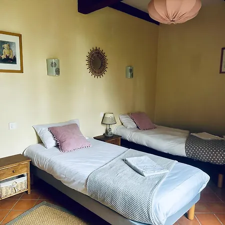 L'ileau Nyaraló La Taillee